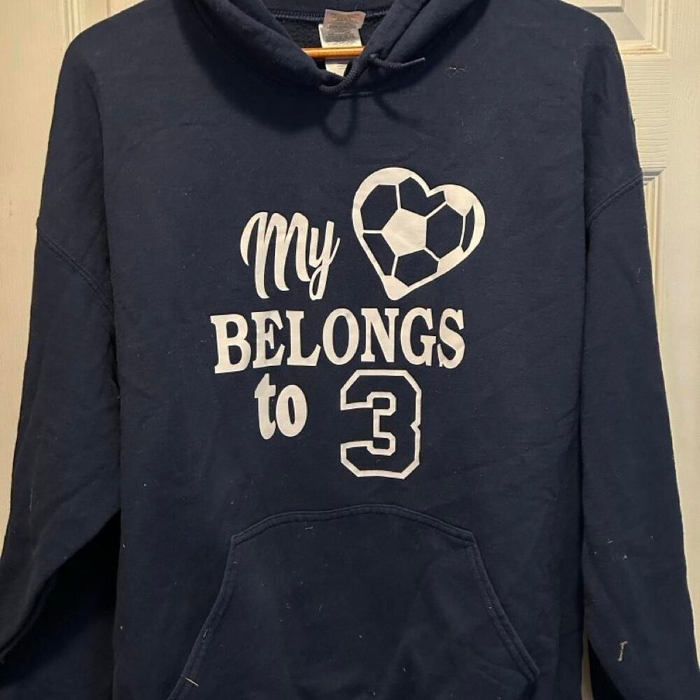 Gildan Men's Navy and Blue Hoodie